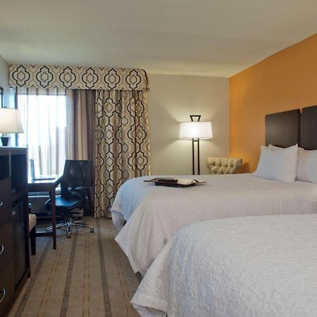 Hampton Inn Милледжвилл Экстерьер фото